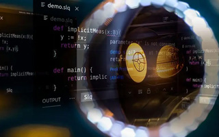 沈阳 api php源码,下载的php源码怎么运行呢？